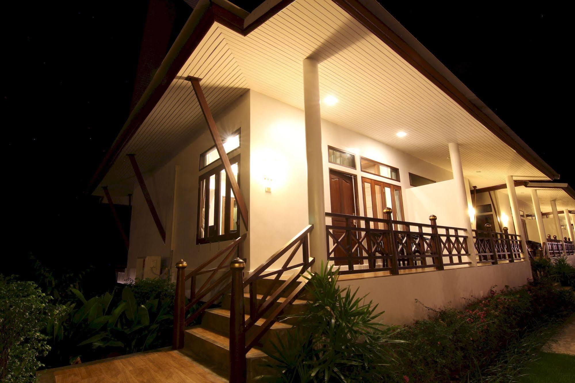 Bhu Tarn Koh Chang Resort & Spa Kültér fotó